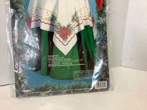 NIP 1994 Bucilla Tablecloth Poinsettia Stamped Cross-Stitch Table Topper #83161 - Picture 2 of 3