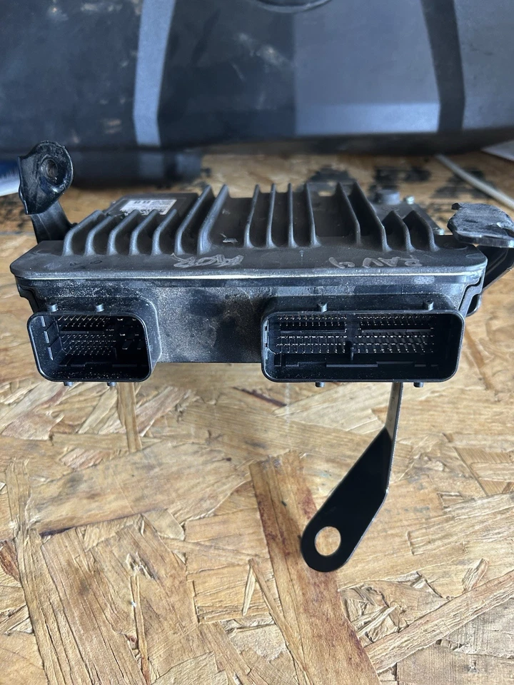 发动机 ECM 控制模块适用于 21-22 丰田 RAV4 89661-0RB80 896610RB80 — 第 3/4 张图片