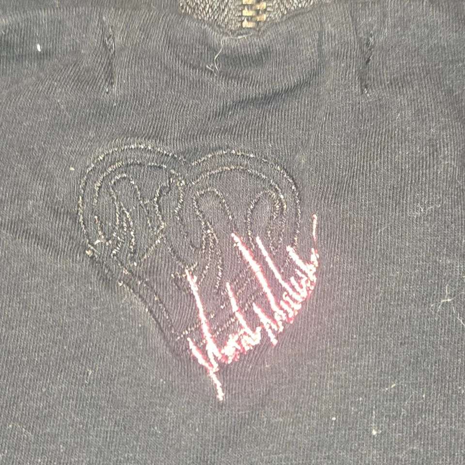 Blusa crop top júnior Y2K metal mulisha peplum tamanho médio preta e rosa Barbie - Imagem 2 de 4