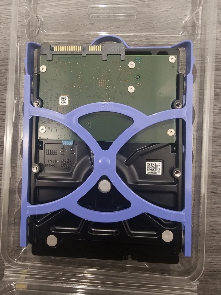 4XB7A13555 - ThinkSystem ST50 3.5" 2TB 7.2K SATA 6Gb HDD 00MX126 - Image 2 of 2