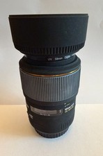 Sigma 105mm f/2.8 EX DG Macro Lens for Canon EF Mount w/ Hood – Excellent