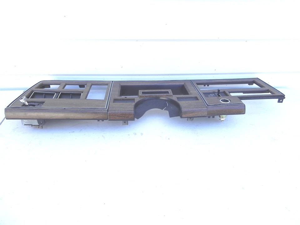 USED 1976 CHRYSLER NEW YORKER DASH CLUSTER BEZEL INSTRUMENT PANEL TRIM W/DEFROST - Image 3 of 4