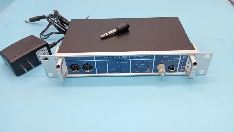 RME Hammerfall DSP Multiface II ADAT SPDIF MIDI 24 Bit 96 kHz + 4 cables + power - Image 2 of 4