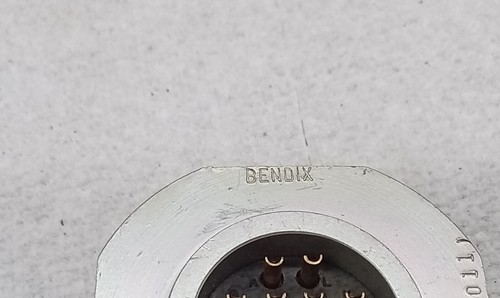 2 NOS BENDIX 14-18 + 14-18P Circular 18 Position MIL Spec Connectors - Picture 6 of 13