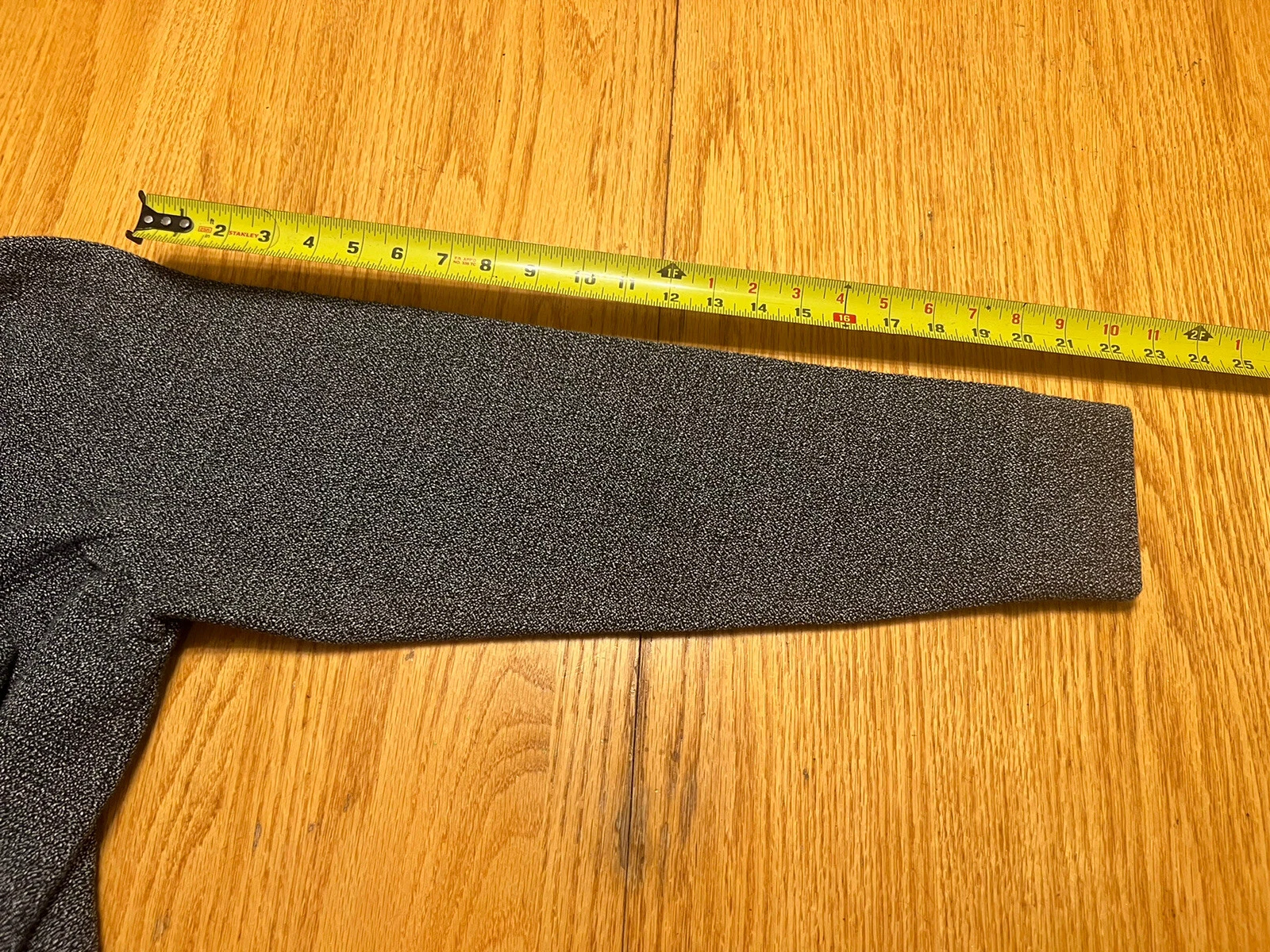 VETEMENTS Felpa uomo Calibrate taglia media con tasche