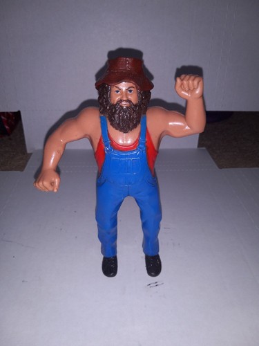 HILLBILLY JIM WITH HAT WWF WRESTLING SUPERSTARS FI...