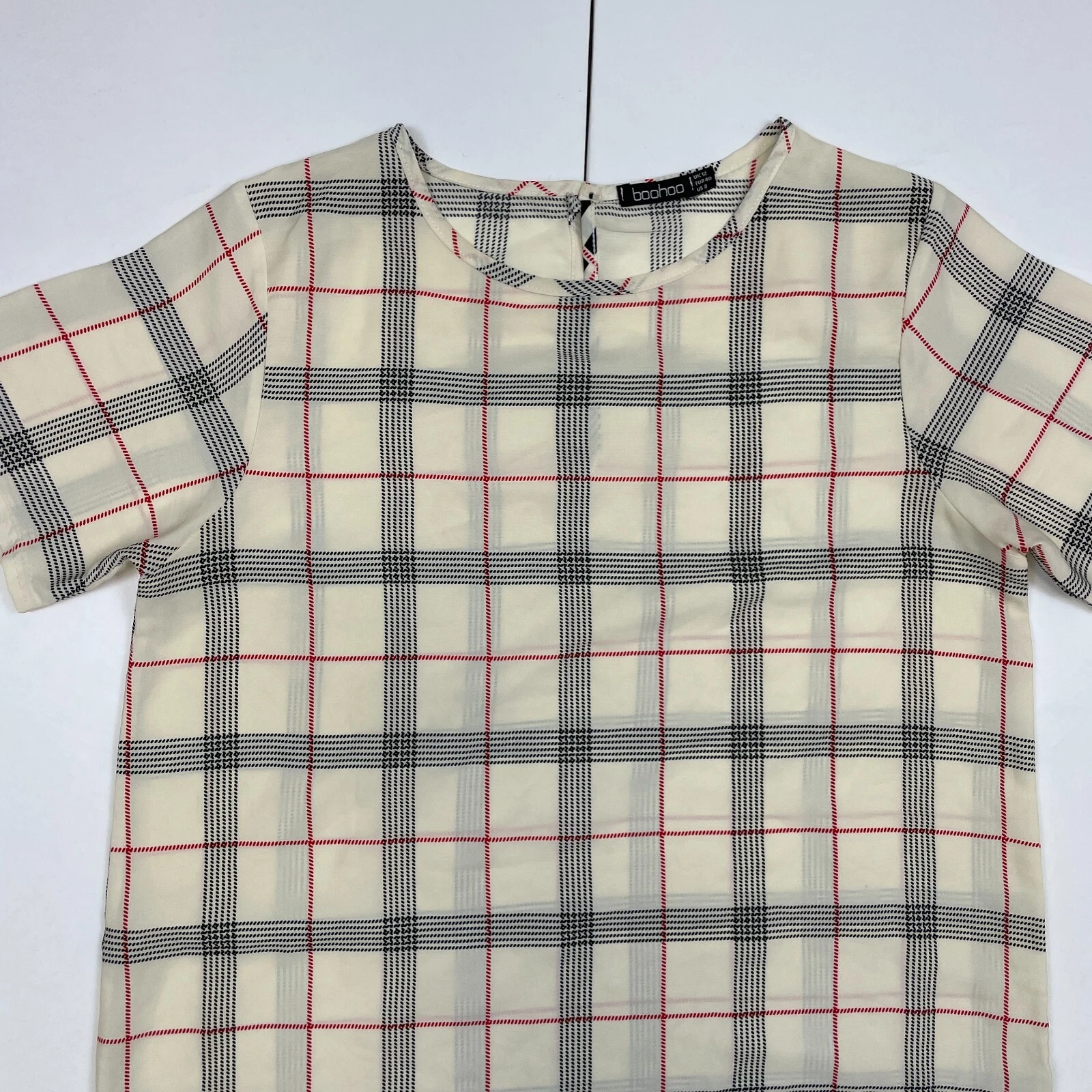 OFF WHITE Abito Boohoo 12 beige panna quadri manica corta girocollo corto bianco sporco