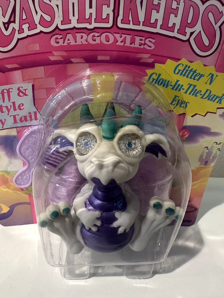 1995 Castle Keeps Gargoyle – Ultra Rare White Variant – NIB – Glow Eyes – MBT - Image 3 of 4