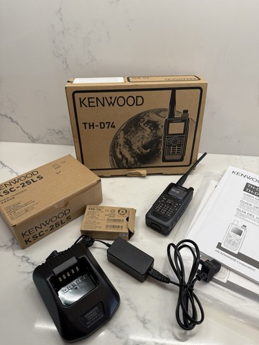 Kenwood THD74E 2M&70cm FM/DSTAR, APRS & HF Rx Handheld with Charger Dock Boxed - Photo 18/24