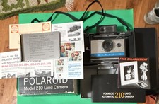Polaroid Automatic 210 Land Camera Black with Original Box UNTESTED