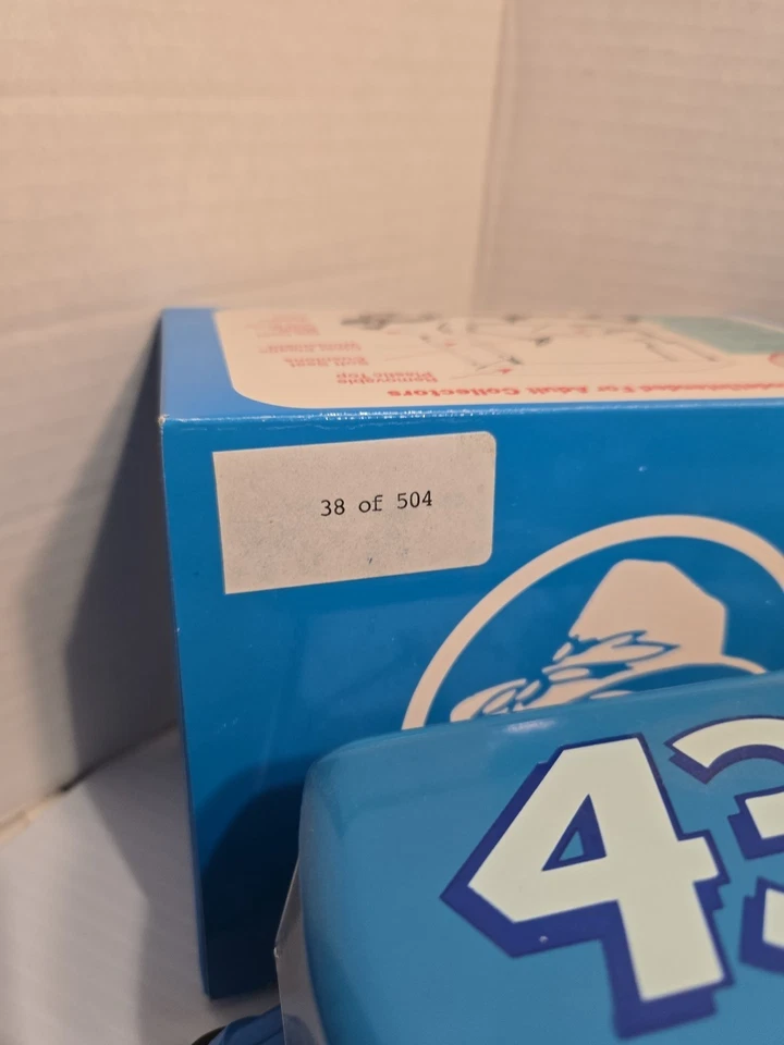 GMP Richard Petty STP Golf Cart 1:16 Bank Key- Set Of 4 - /505 /600 /900 /2004 - Image 3 of 4