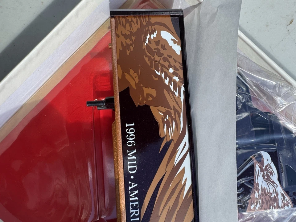 Camión diecast Winross 1996 Mid America Trucking Show escala 1:64 vintage EAGLE Foto 2 de 4