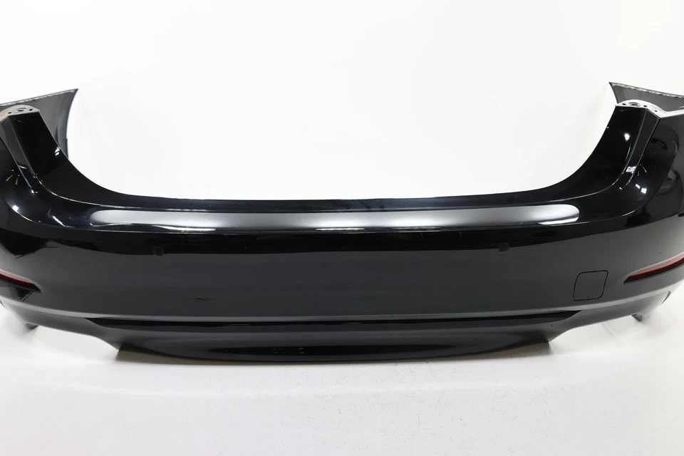 BMW 540I G30 2017-2020 panel de cubierta de parachoques trasero OEM 3962034 NEGRO_475 Foto 4 de 4