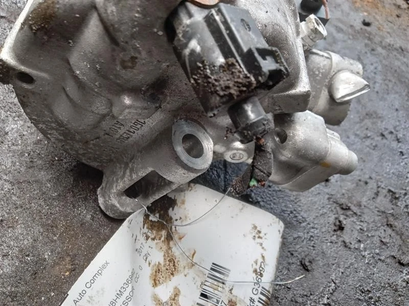 Used A/C Compressor fits: 2017 Volkswagen Jetta 2.0L R134A Grade A Foto 3 de 4