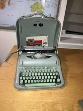 1960s Hermes 3000 Typewriter Seafoam Green Tested Hard Case thumbnail