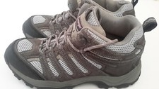 Zapatos altos de senderismo Wrangler para mujer talla 8 Hero Mesa gris/púrpura usados en excelente estado