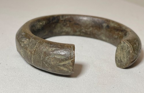 1800's Antique African west engraved Mali Bronze Manilla Currency Bracelet Cuff - Picture 5 of 7