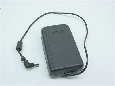 Compaq Armada 4000 Series AC Adapter 18.75V 3.15A Barrel Plug 246960-001