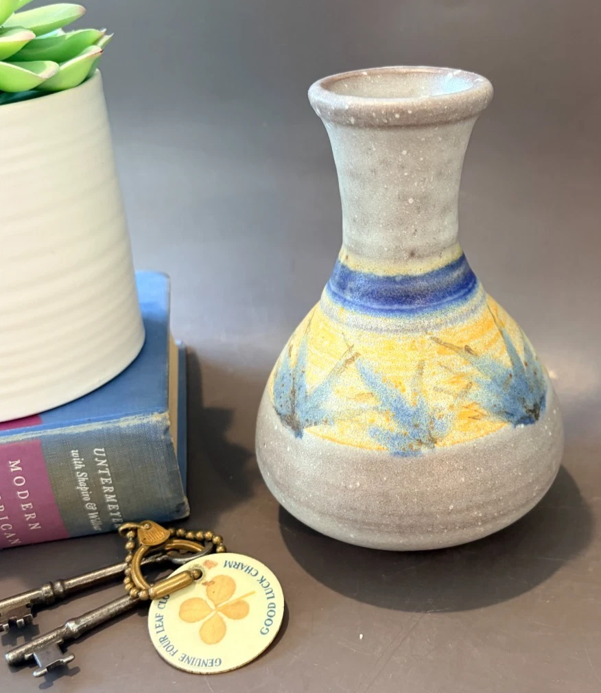 25+ Mid-Century Modern Collectible Studio Pottery for sale