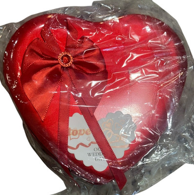 Artificial Heart Shape Box and Scented Rose Teddy Sets (Red)