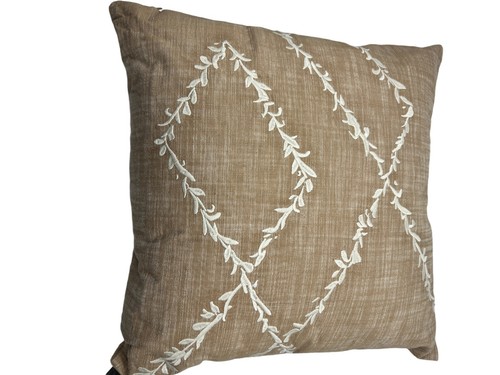 Threshold Studio McGee Embroidered Floral 20" Square Throw Pillow Neutral/Cream - 第 2/10 張圖片