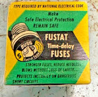 VINTAGE ORIGINAL STORE DISPLAY BOX WITH TWO BUSS FUSTAT S30 FUSES 30 Amp 125V — photo 3