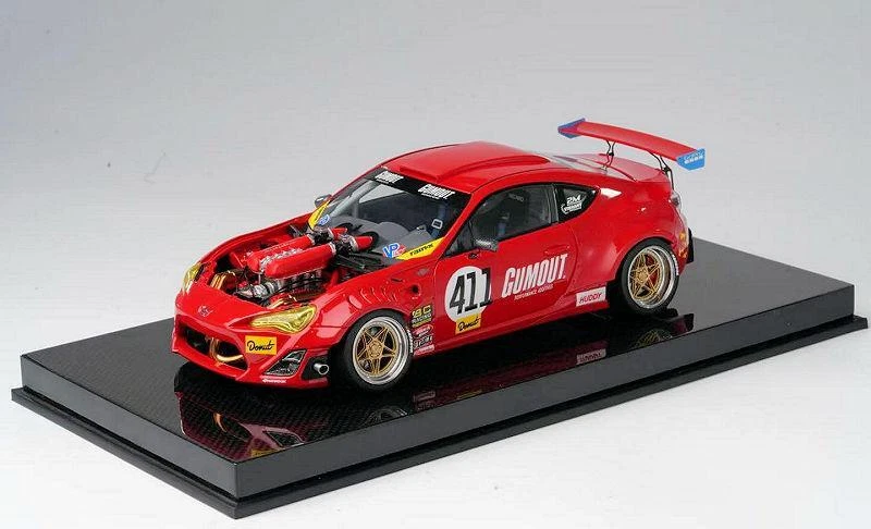 DCM 1/18 TOYOTA GT4586 717212