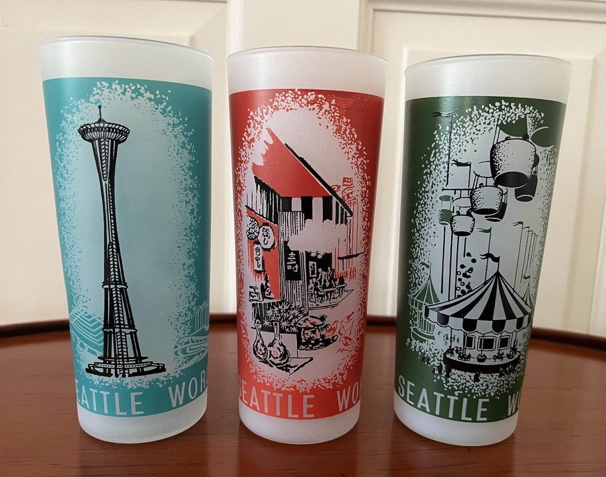 Vintage 1962 Seattle Worlds Fair Frosted 3 Glasses Space