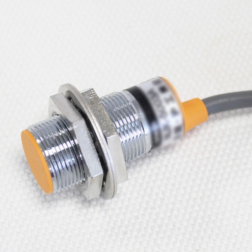M18 NPN/PNP 3 Wires NO/NC 10mm Proximity Magnetic Sensor Hall Switch NJK-5003 - Picture 6 of 8