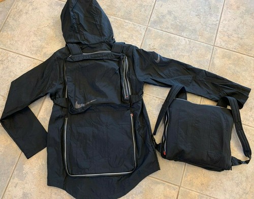 Nike Backpack - It Jacket Tech Pack Sportswear BV3559 Youth Boys M 8-10 yrs - Picture 2 of 4