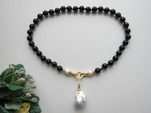 Large Keshi Pearl Pendant \ Necklace. Two in one. - Picture 25 of 38
