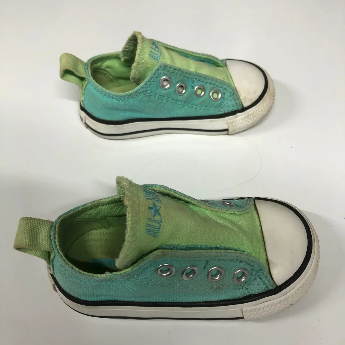 Baby blue sale infant converse