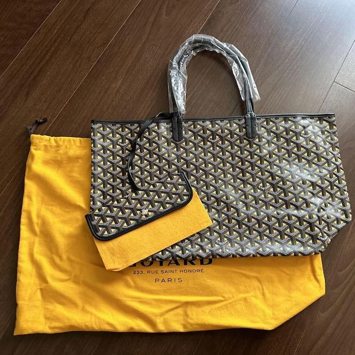 pouch goyard bag