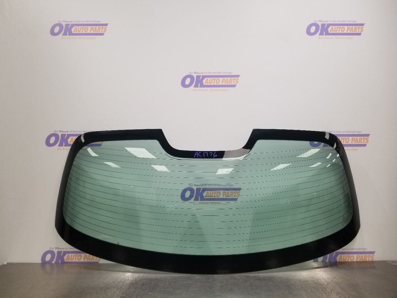 Mercedes-Benz SLS AMG Rear Rear window