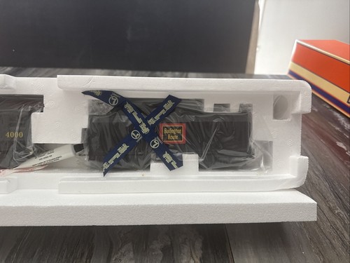 Lionel 6-28060 NY Central 4-6-4 Hudson Jr Locomotive &Tender, W/ Railsounds, Box - Picture 3 of 5