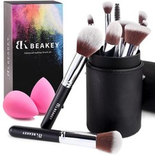 BEAKEY Schminkpinsel Set mit 10 Pinseln 2 Make up Schwämmen und Reise Etui