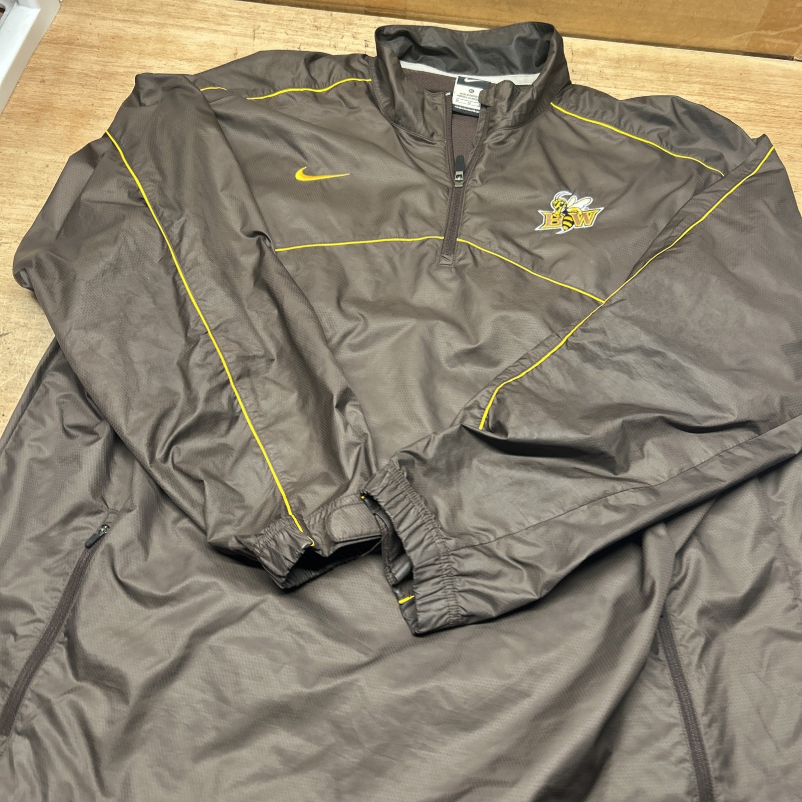 SACAI X NIKE Giacca a vento vintage Nike Baldwin Wallace 1 4 zip marrone taglia XL