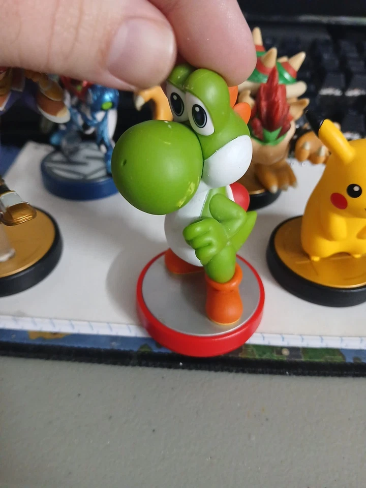 Nintendo Amiibo Lote de 5 Yoshi Pikachu Samus Bowser Captain Falcon Foto 2 de 4