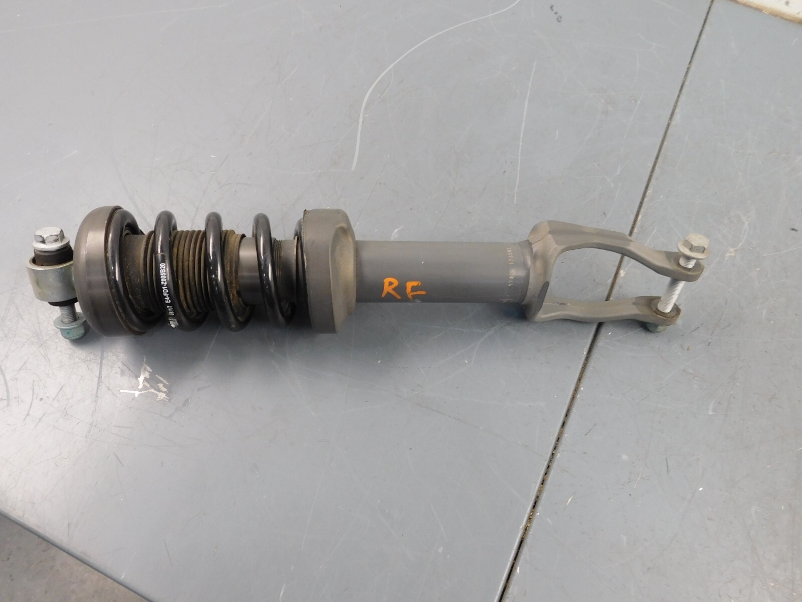 2018 17 18 20 21 22 Audi R8 V10 Plus  Right Front Shock - **  #0481 L6