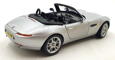KYOSHO BMW Z8 model sports car James Bond 007 The World is