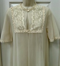 VTG Gilead Peignoir Pale Yellow Lng Sheer Robe PeekABoo Lace Chest Angel Sleeve