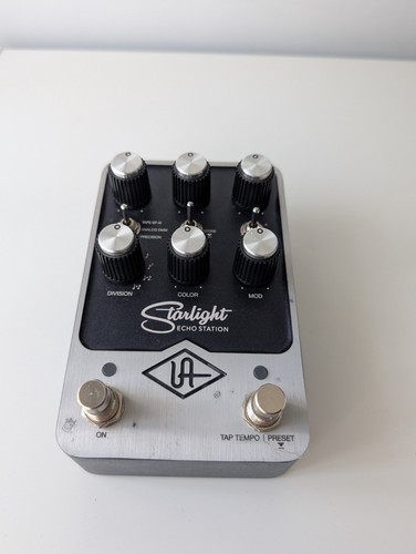 UAFX Universal Audio Starlight Echostation Stereo Delay Pedal