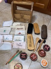 Vintage Esquire Footman DeLuxe Shoe Shine Box W Brushes Old Polish  Shoe Mitts