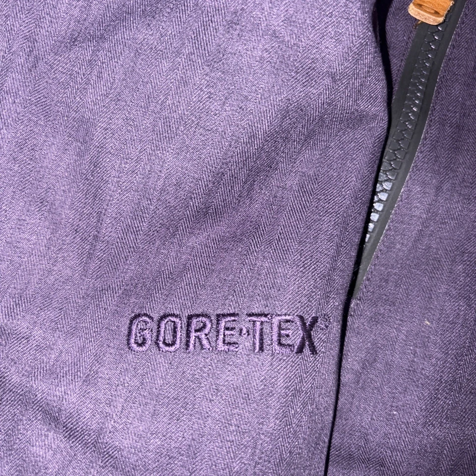 Chaqueta con Capucha Oakley Impermeable Gore Tex con Bolsillos con Cremallera Xs Para Mujer Foto 2 de 4