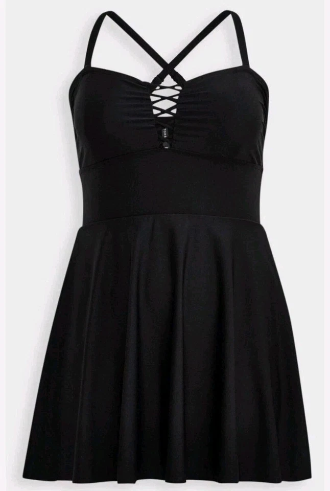 Vestido de baño Torrid inalámbrico largo celosía frontal con calzoncillo talla 5X Foto 2 de 4