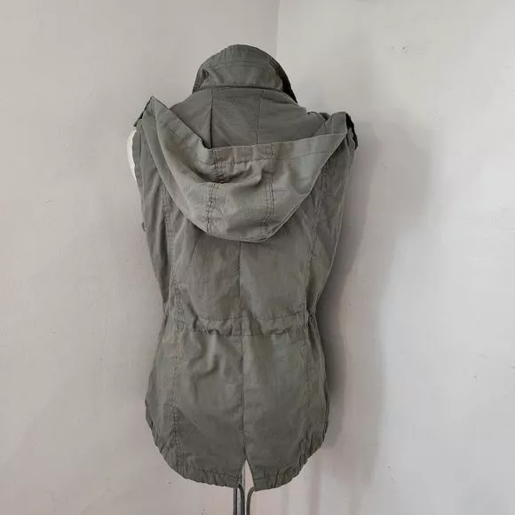 Ymi utility vest clearance