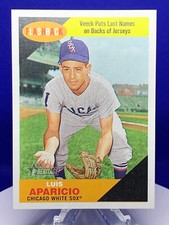 2009 Topps Heritage Baseball Flashbacks #BF5 Luis Aparicio