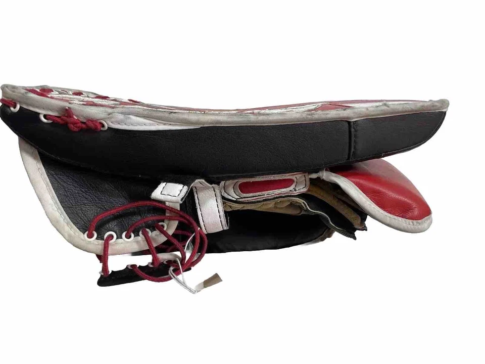 Brian’s MIKA NORONEN Game Used Pro Buffalo Sabres Ice hockey goalie Blocker 🇫🇮 - Image 3 of 4