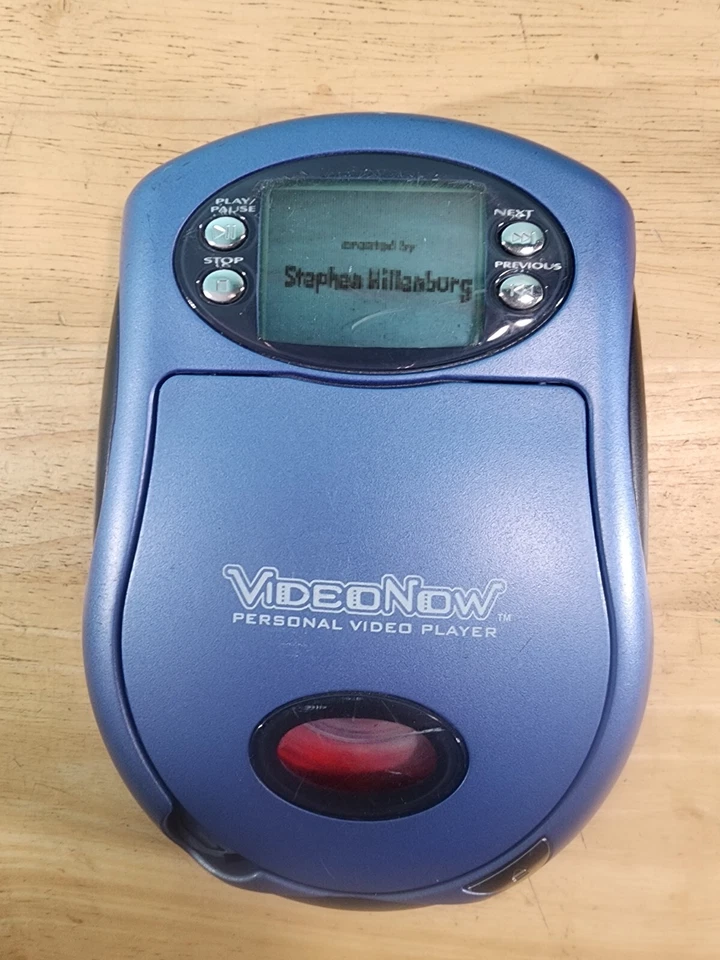 Reproductor de video personal Hasbro vintage 2003 Video Now AZUL RETRO PORTÁTIL JUEGO DE TV Foto 2 de 4