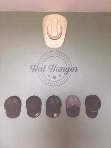 fitted hat holder
